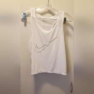 Nike dry fit loose fit tank